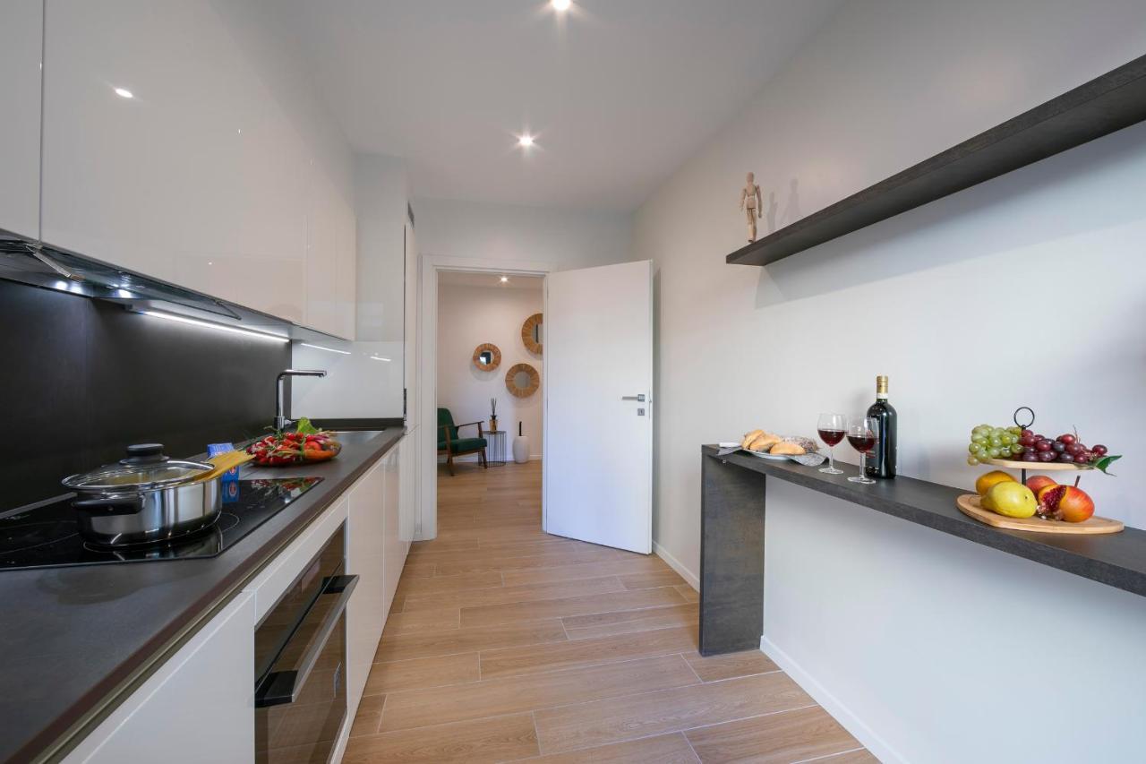 Boutique Apartments - Happy Rentals Lugano Exterior photo
