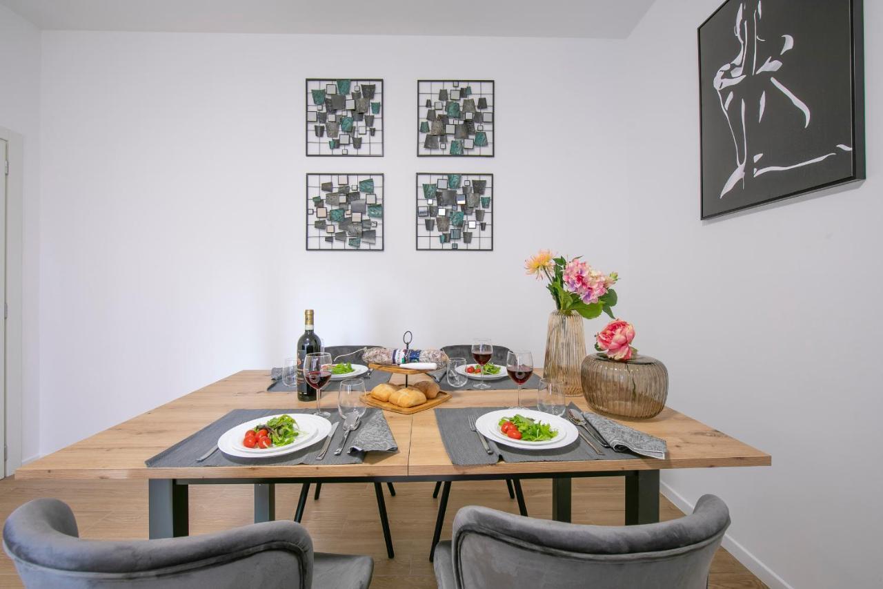 Boutique Apartments - Happy Rentals Lugano Exterior photo