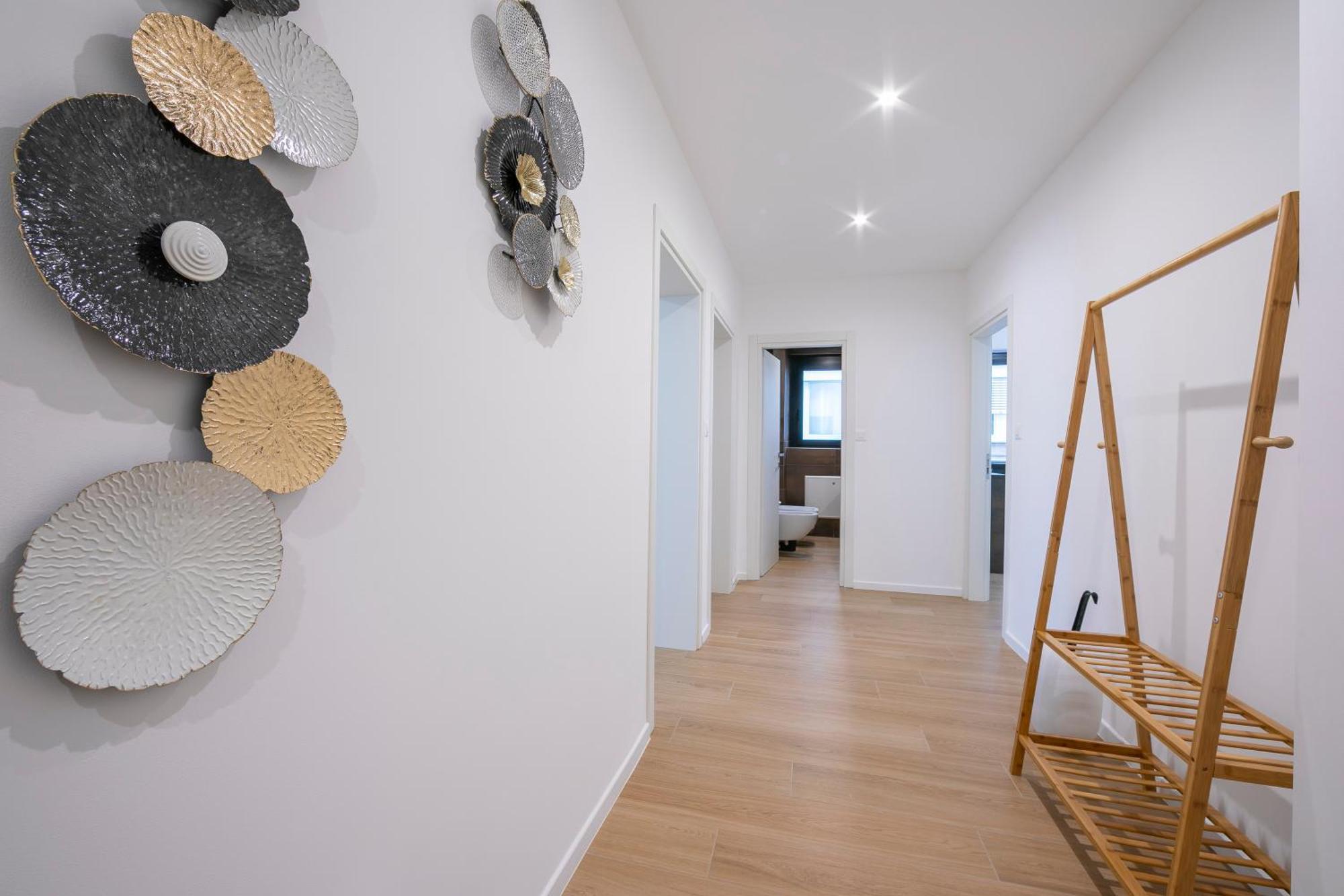 Boutique Apartments - Happy Rentals Lugano Exterior photo